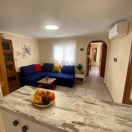 Piso Moderno De Diseno Con Terraza * Lloret de Mar