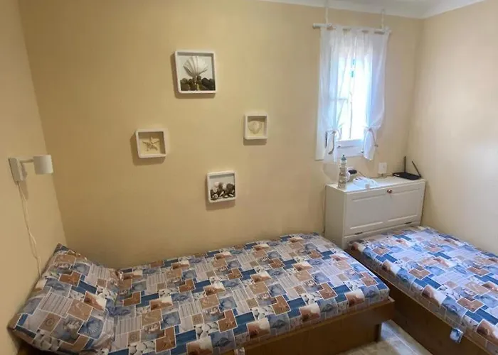 Piso Moderno De Diseno Con Terraza شقة